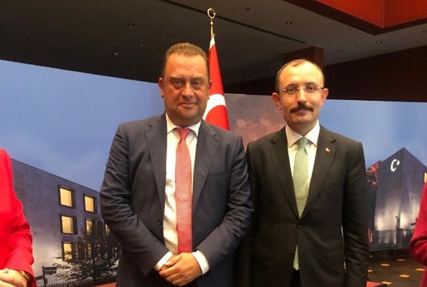 Representatives of German investors met with Turkish Trade Minister Mehmet Muş at the Turkish Embassy in Berlin.