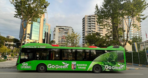 Kundenverhandlungen mit der Stadtverwaltung von Tirane, Albanien, eingeleitet